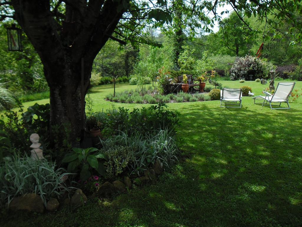La Chevallerie B&B Isigny-le-Buat Exteriér fotografie