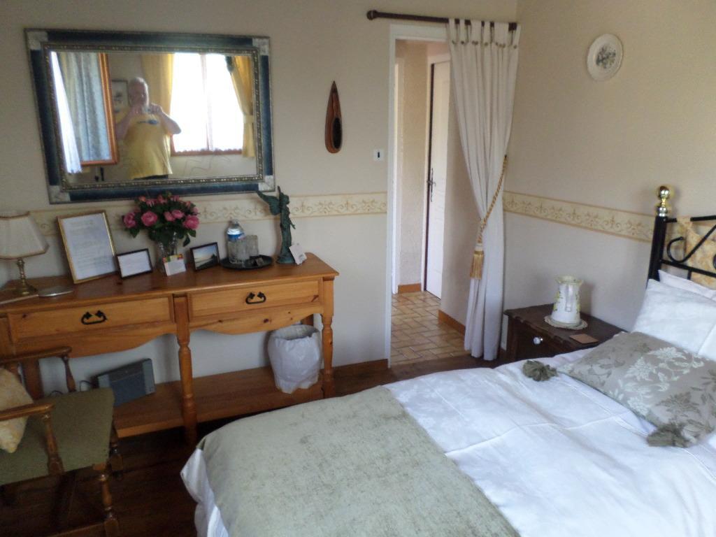 La Chevallerie B&B Isigny-le-Buat Exteriér fotografie